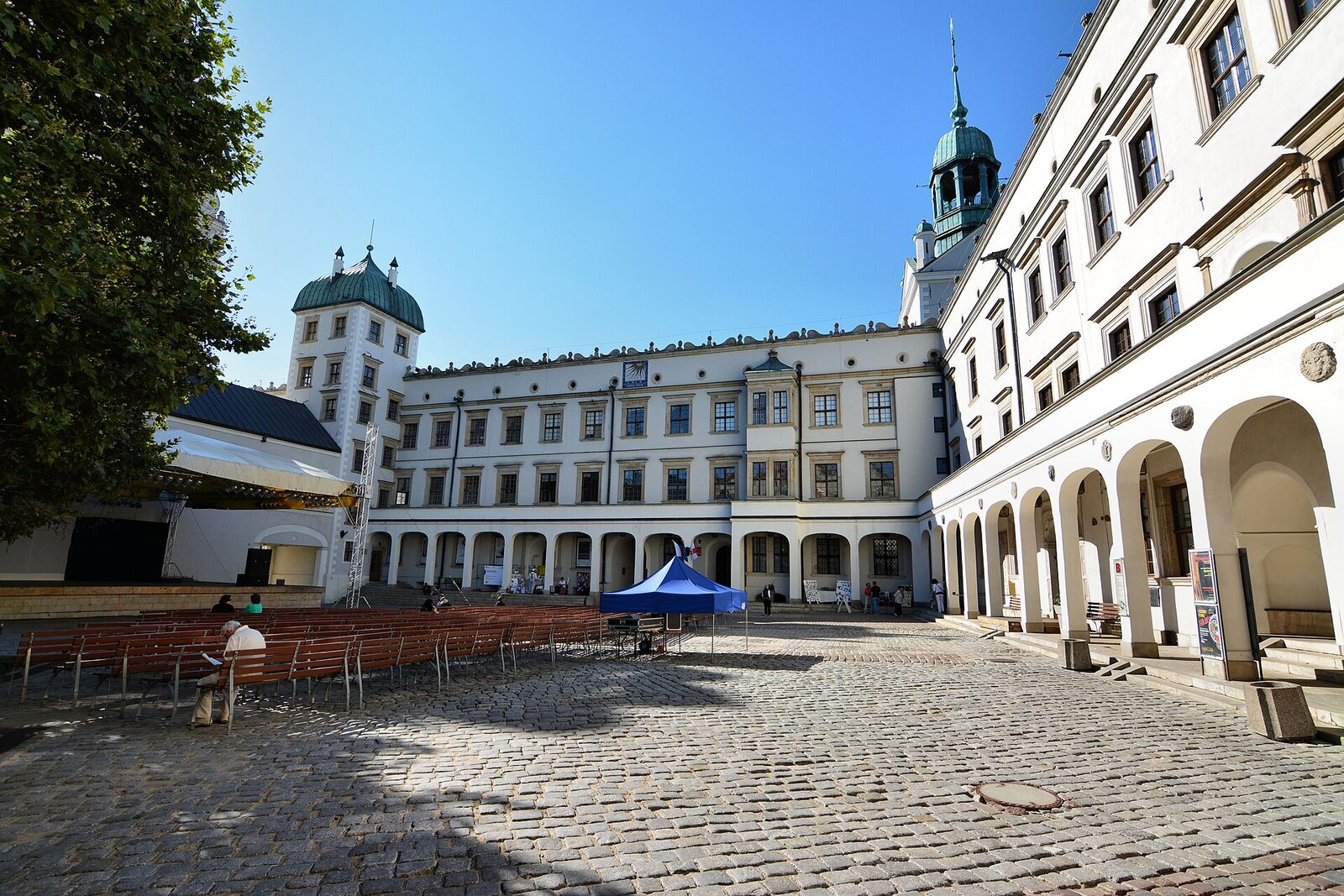 Nádvoří zámku pomořanských knížat ve Štětíně